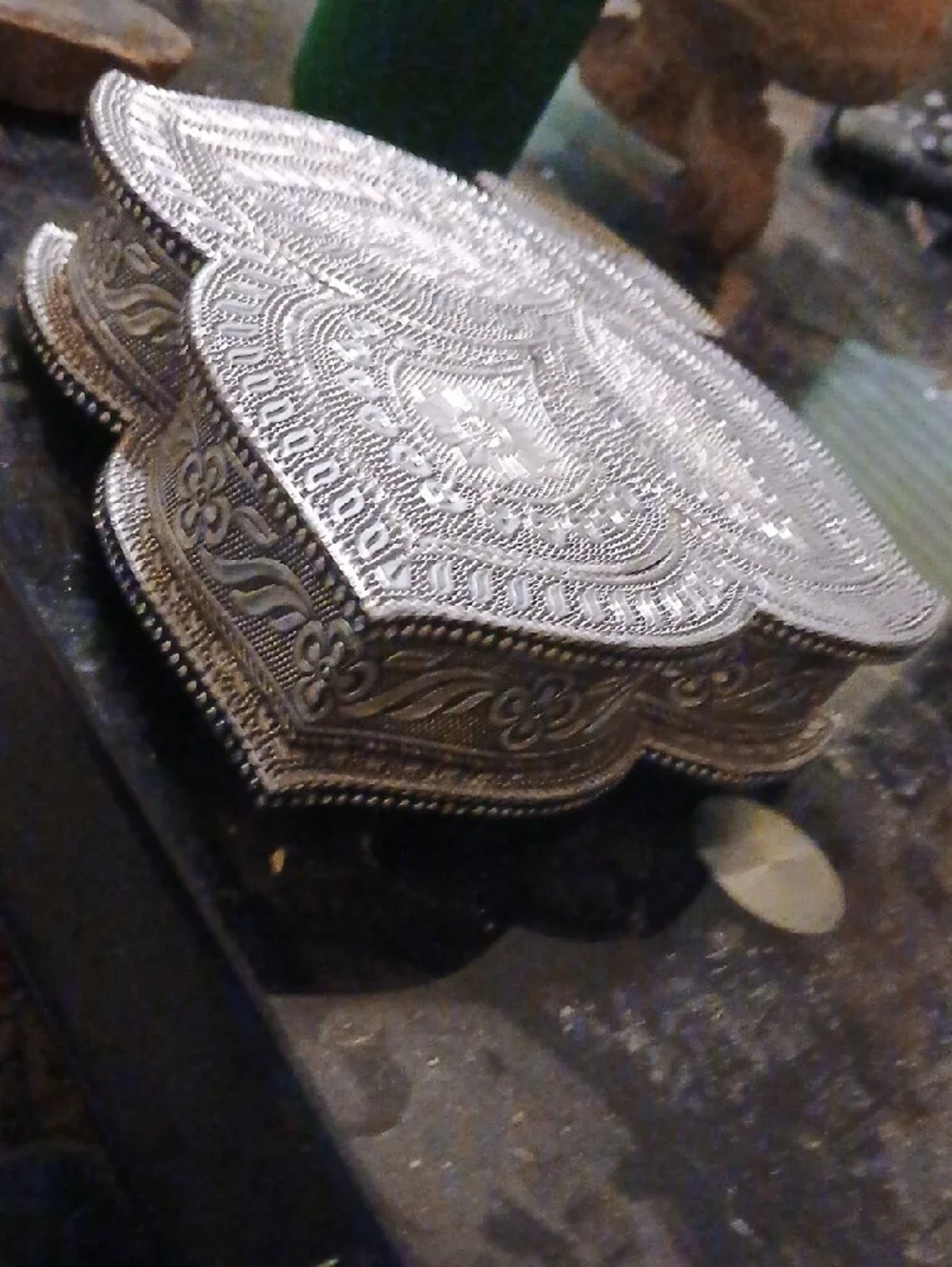 Ornate Leaf-Shaped Embossed Metal Trinket Box - Silver Tone,9x8in.